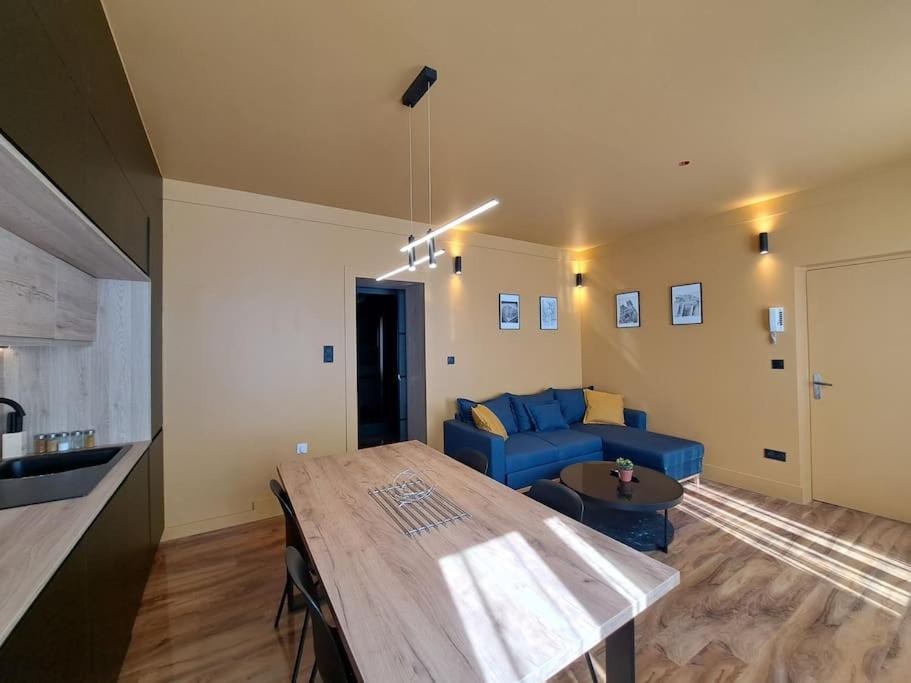 Apartamento Geneve - Logement Fastueux Reims Exterior foto